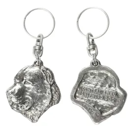 owczarek-srodkowoazjatycki-posrebrzany-brelok-z-psem-w-pudelku-ozdobnym