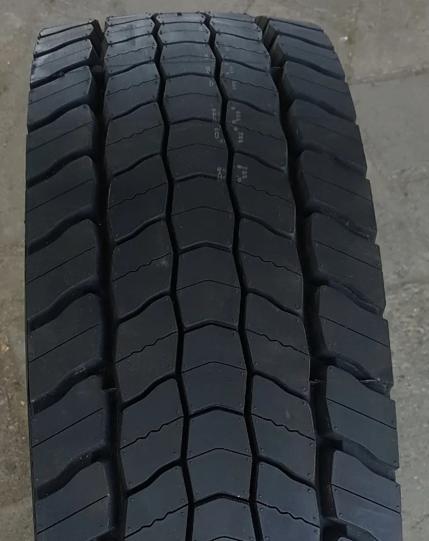 235-75-r17-5-r175-nowe-opony-naped-drive-oryginal-4szt