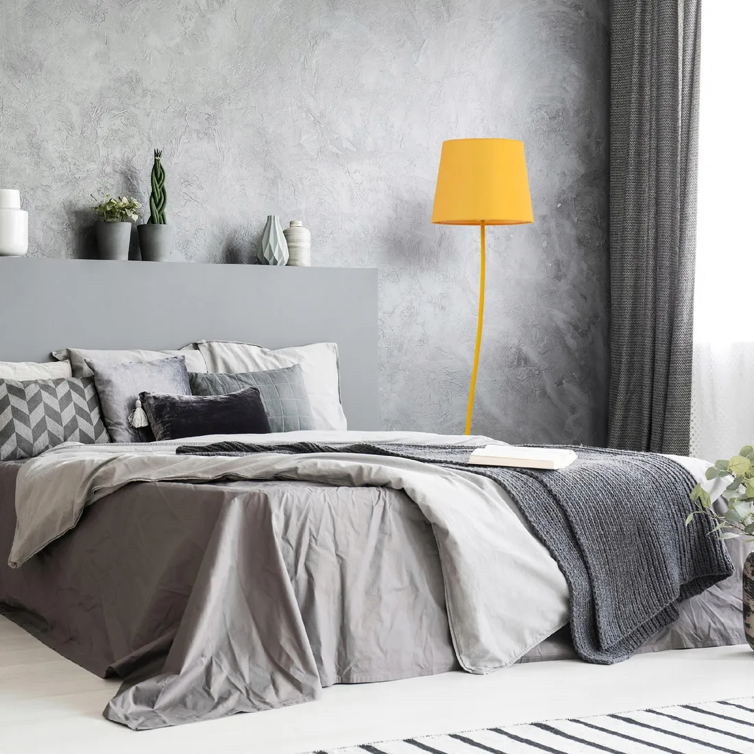 zolta-lampa-stojaca-tk-lighting-nicola