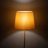 zolta-lampa-stojaca-tk-lighting-nicola-dlugosc-wysokosc-150-cm