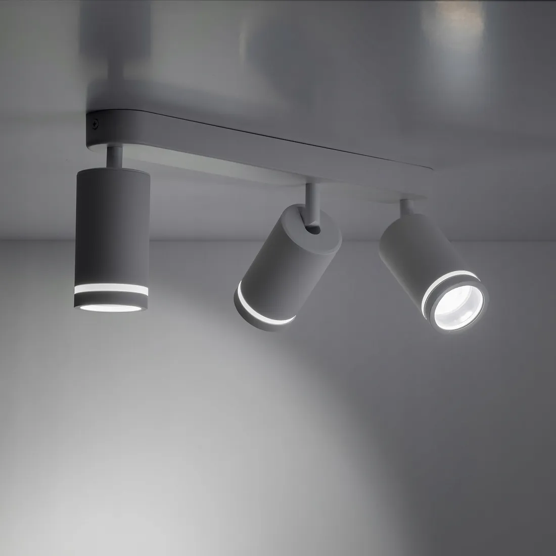 biala-listwa-reflektory-tk-lighting-jet-white-3-gu10
