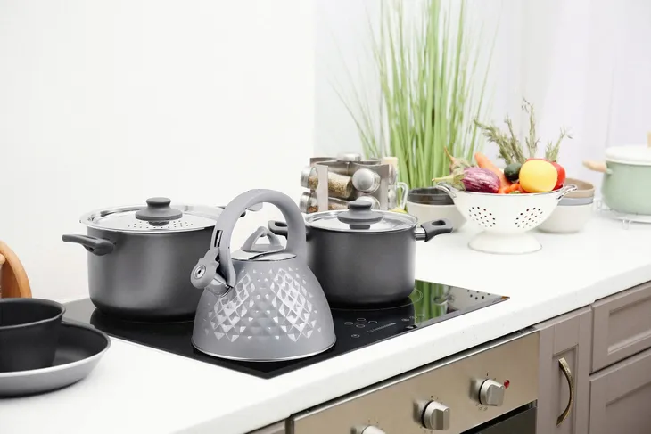 czajnik-promis-tmc14g-pojemnosc-2-8-l