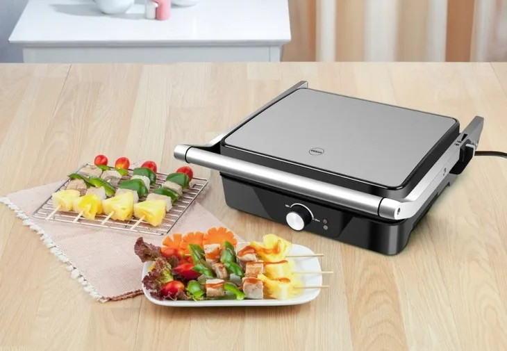 grill-kontaktowy-eldom-gk170-svad-moc-2000-w