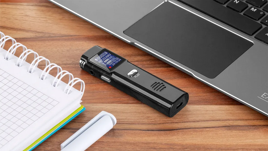 dyktafon-cyfrowy-8gb-oled-krugerandmatz-podsluch