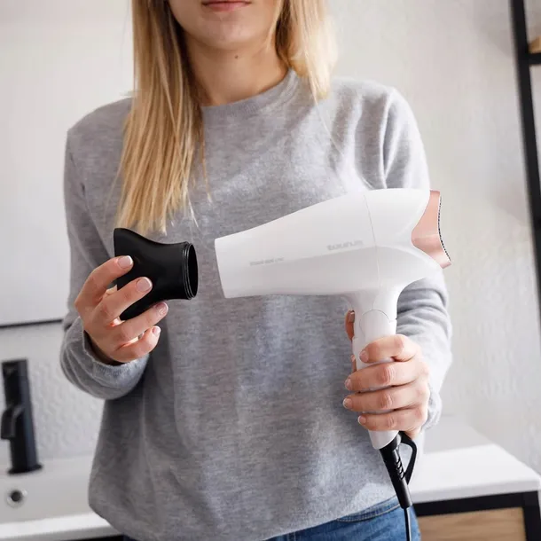 suszarka-do-wlosow-taurus-studio-2500-ionic-2400w-liczba-predkosci-nadmuchu-2