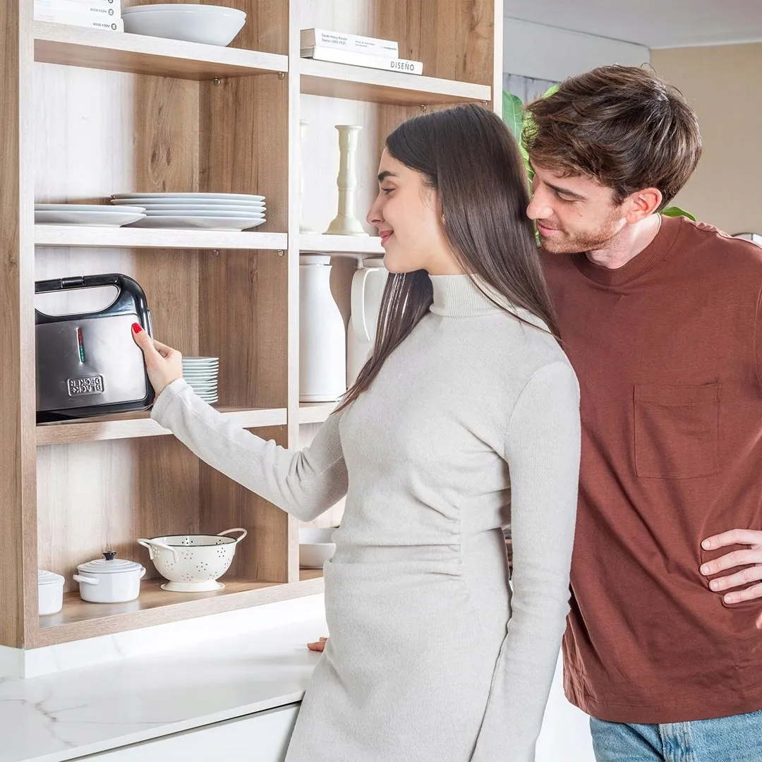 opiekacz-do-kanapek-black-decker-bxsa753e