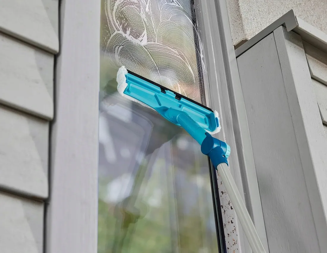 myjka-leifheit-windowandframe-cleaner-l-51120