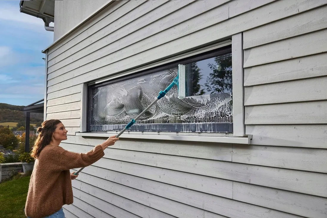 myjka-leifheit-windowandframe-cleaner-l-51120