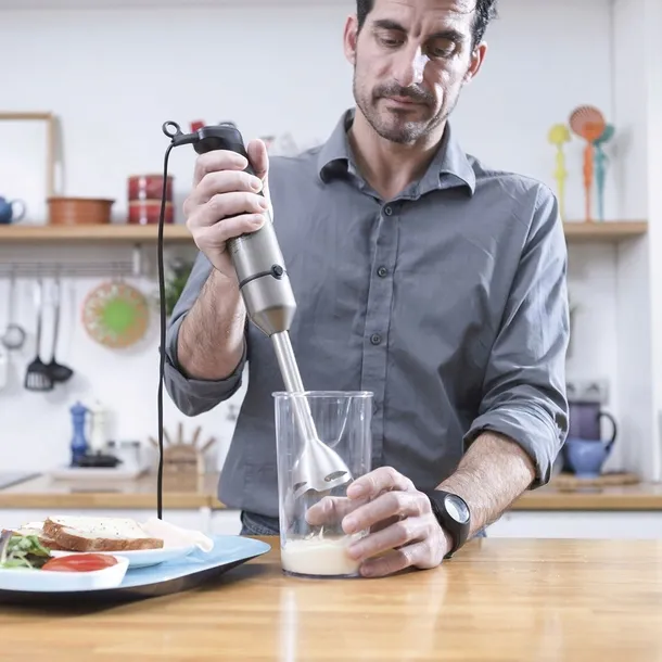 blender-reczny-black-decker-bxhba1200e-wysokosc-produktu-40-3-cm