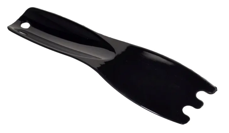 grill-elektryczny-adler-ad-6610-bezpieczenstwo-nozki-antyposlizgowe