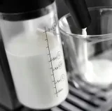 ekspres-cisnieniowy-delonghi-ecam-290-61-b-material-tworzywo-sztuczne