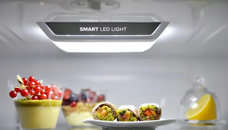 lodowka-sam-cook-multi-door-psc-wg-1010-b-czarna-pozostale-polki-i-pojemniki-komora-swiezosci-polka-na-drzwiach-szuflada-na-warzywa-i-owoce-tacka-na-jajka