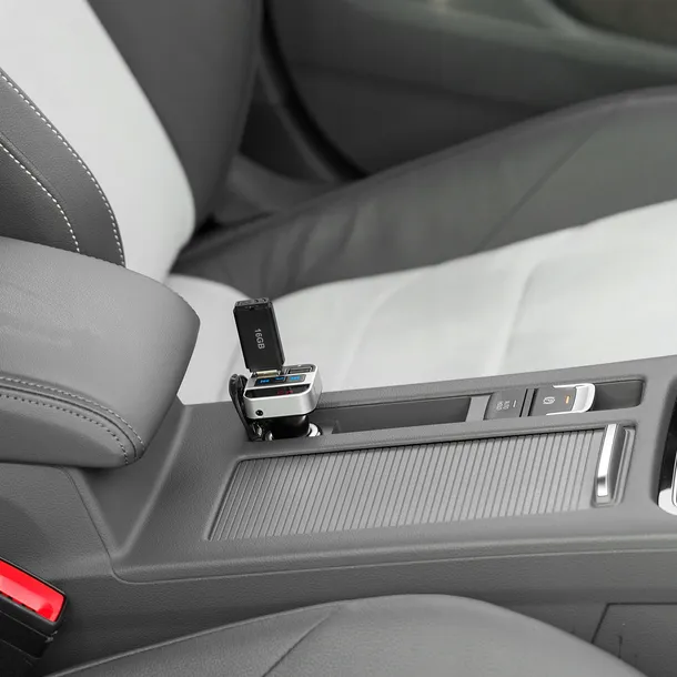 transmiter-fm-peiying-bt-2xusb-ladowarka-bluetooth-12-24-v-aux-model-urz0468