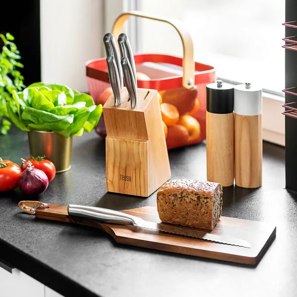 zestaw-nozy-kuchennych-w-bloku-liczba-nozy-w-zestawie-5