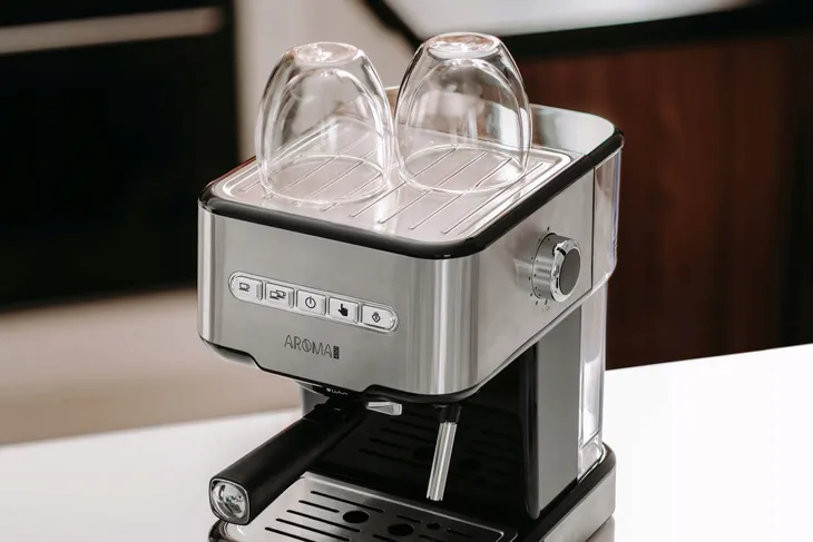 kolbowy-ekspres-do-kawy-teesa-aroma-450-pojemnosc-zbiornika-na-wode-1-5l