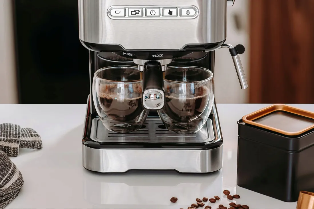 kolbowy-ekspres-do-kawy-teesa-aroma-450