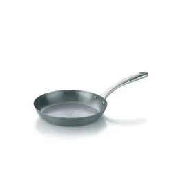patelnia-zelazna-sred-24-cm