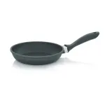 patelnia-sred-20-cm