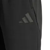 spodnie-adidas-tiro-25-material-dominujacy-poliester