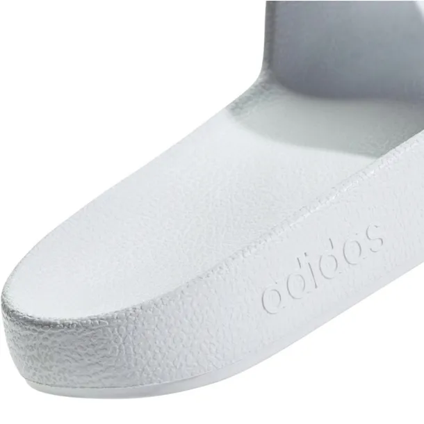 klapki-adidas-adilette-aqua-biale-fason-klapki