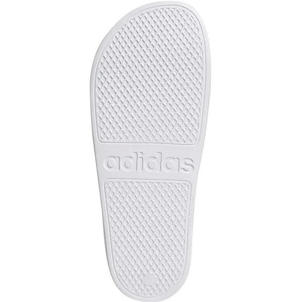 klapki-adidas-adilette-aqua-biale-wzor-dominujacy-logo