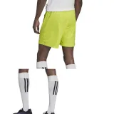 spodenki-adidas-entrada-22-wlasciwosci-oddychajace