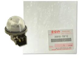 suzuki-swift-05-10-lampka-oswietlenie-tablicy