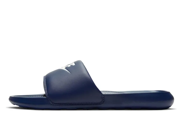 klapki-nike-victori-one-m-marka-nike