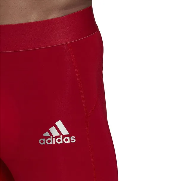 spodenki-adidas-techfit-wzor-dominujacy-bez-wzoru