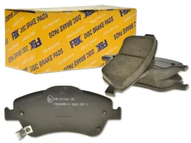 toyota-auris-i-06-12-1-4-d-4d-klocki-przod-legnica