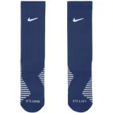 skarpety-nike-dri-fit-strike-wlasciwosci-oddychajace-odprowadzajace-wilgoc