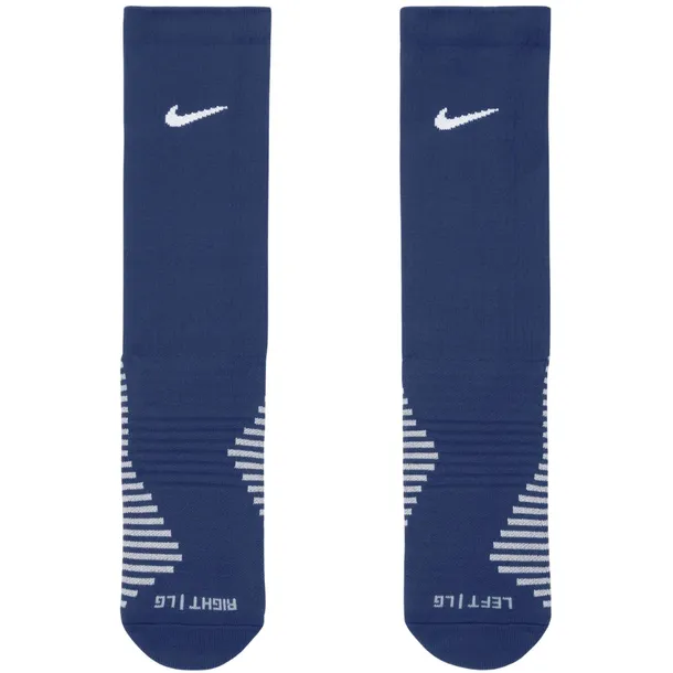 skarpety-nike-dri-fit-strike-wlasciwosci-oddychajace-odprowadzajace-wilgoc
