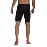 spodenki-adidas-techfit-kolor-czarny