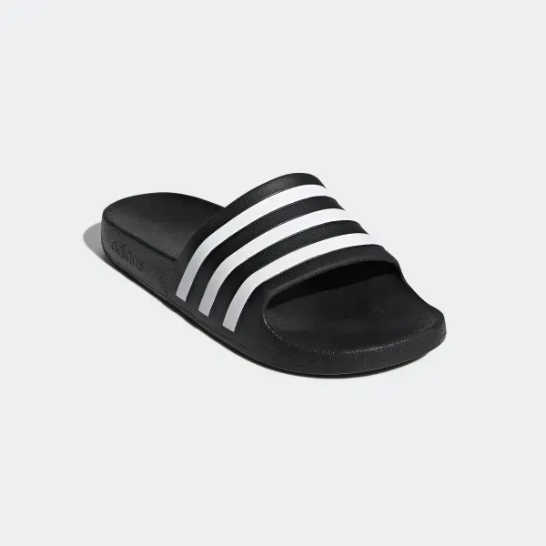 klapki-adidas-adilette-aqua-cechy-dodatkowe-wodoodporne