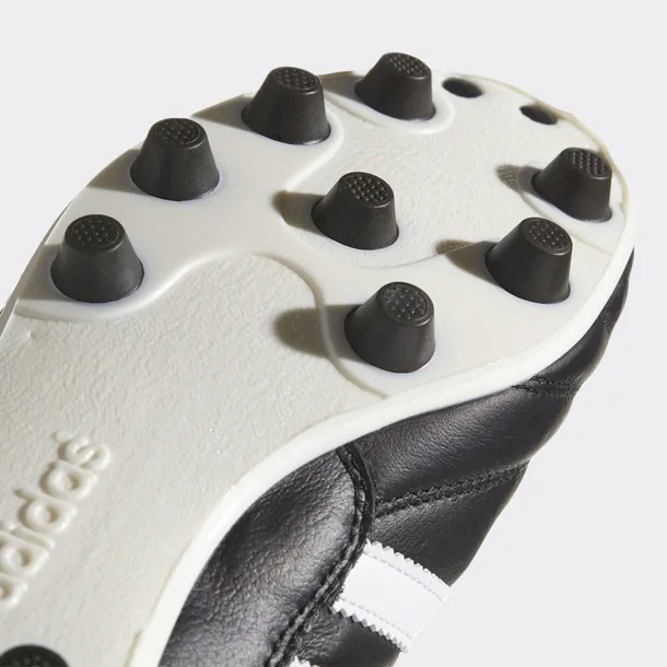 buty-adidas-copa-mundial-korki-plastikowe