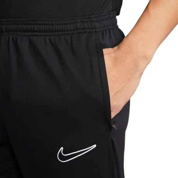 spodnie-nike-dri-fit-academy-material-dominujacy-poliester