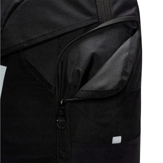 plecak-nike-academy-team-backpack-wzor-dominujacy-bez-wzoru
