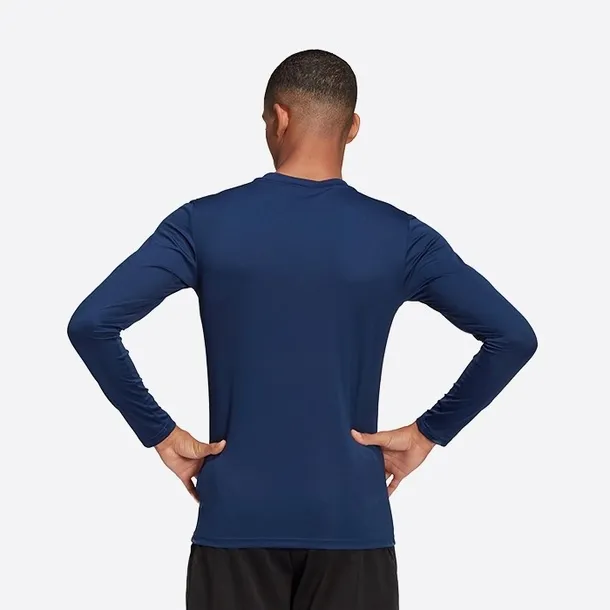 koszulka-termoaktywna-adidas-base-cechy-dodatkowe-mozliwosc-personalizacji