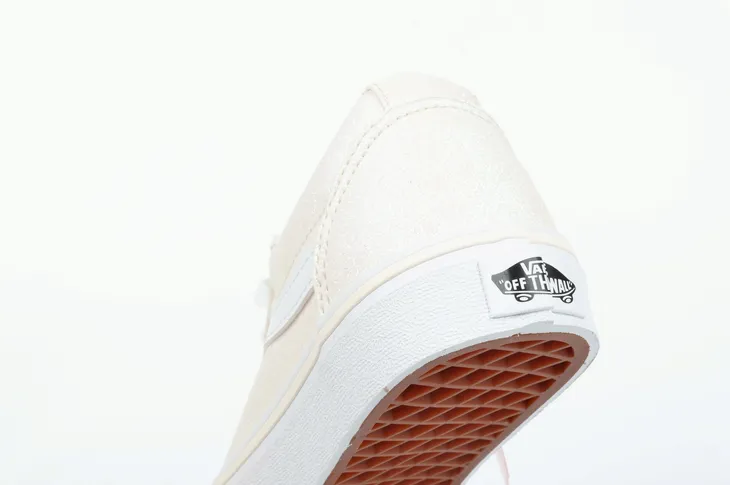 buty-vans-ward-w-cechy-dodatkowe-brak