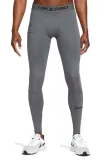spodnie-termiczne-nike-pro-warm-marka-nike