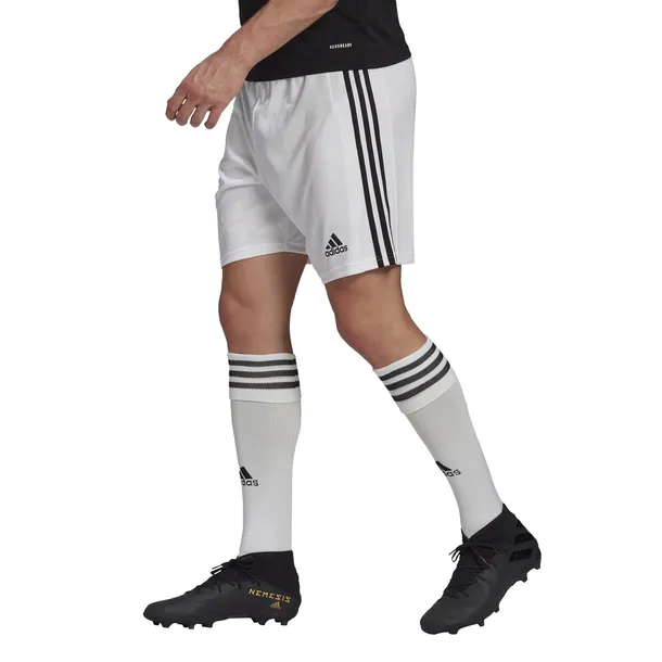 spodenki-adidas-squadra-21-material-dominujacy-poliester