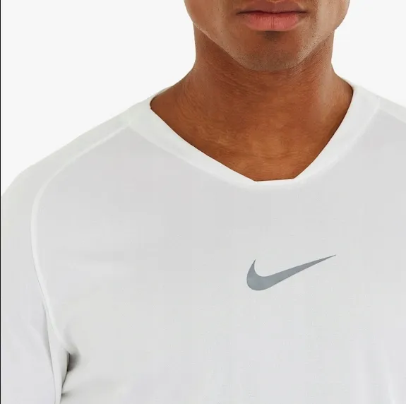 koszulka-nike-dry-park-first-layer-jsy-ls-zapiecie-brak