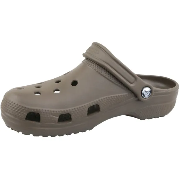 klapki-crocs-classic-brazowy-wzor-dominujacy-logo