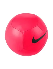 pilka-nike-pitch-team-ball