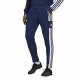 spodnie-adidas-squadra-21-wzor-dominujacy-paski