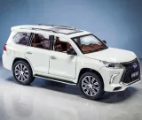 model-1-24-lexus-lx-570-bialy-stan-nowy-stan-opakowania-oryginalne