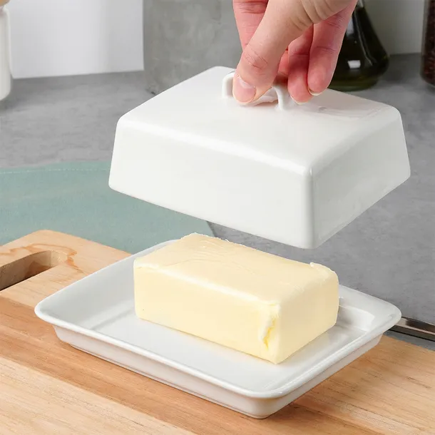 maselniczka-ceramiczna-biala-marka-vilde