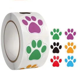 naklejki-mix-wzorow-i-kolorow-x500szt-kolorowe-lapy-zwierzat