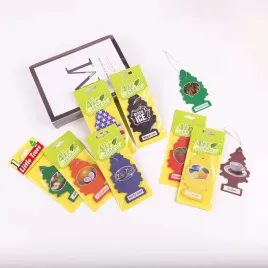 odswiezacz-powietrza-do-samochodu-zawieszka-mix-kolorow-i-zapachow