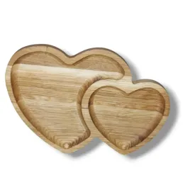 miseczka-na-bakalie-przekaski-orzechy-miska-drewniana-serce-29x19x2cm